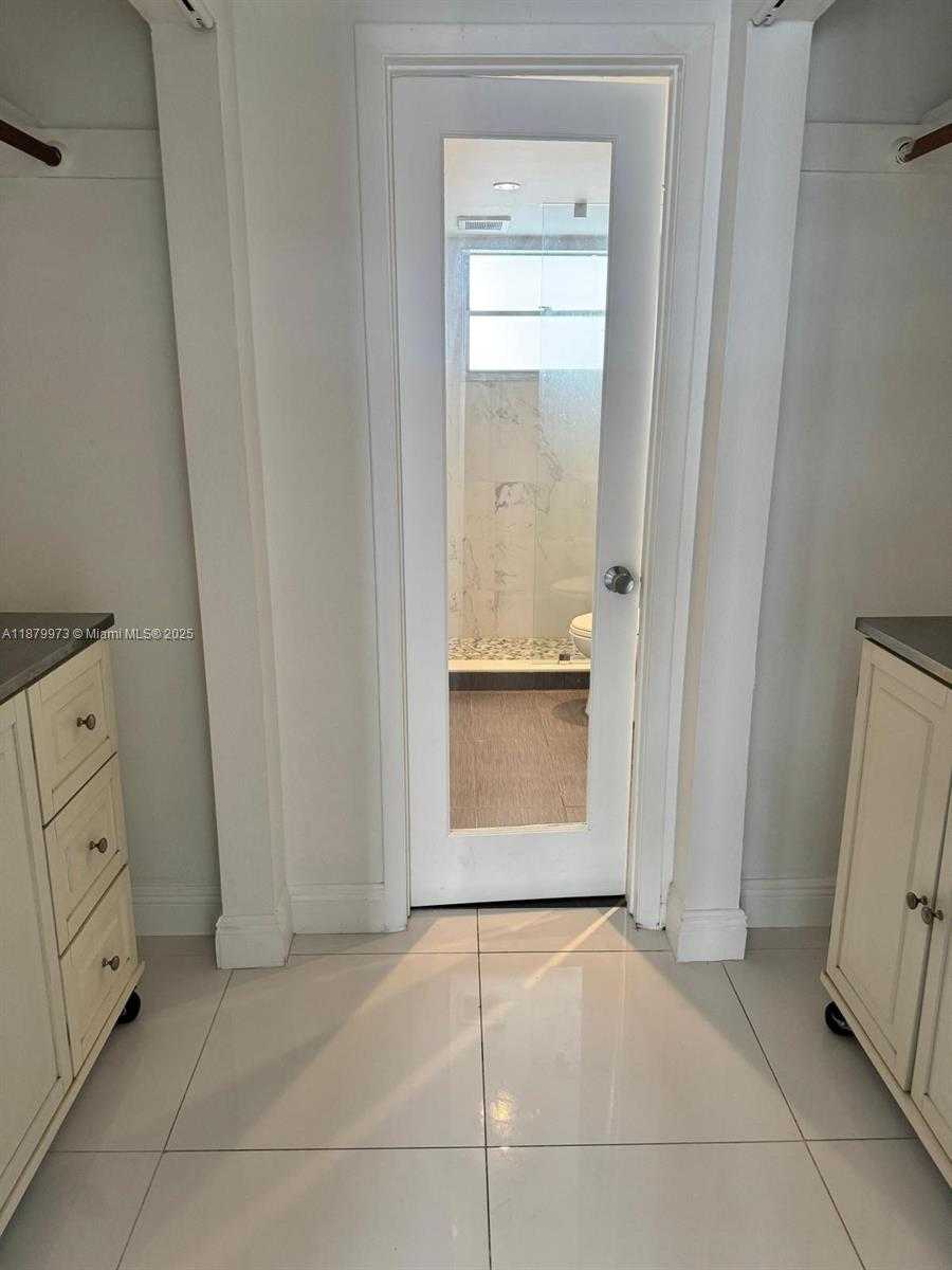 Small Image of 1610 LENOX AVE #312, Miami Beach Number 11
