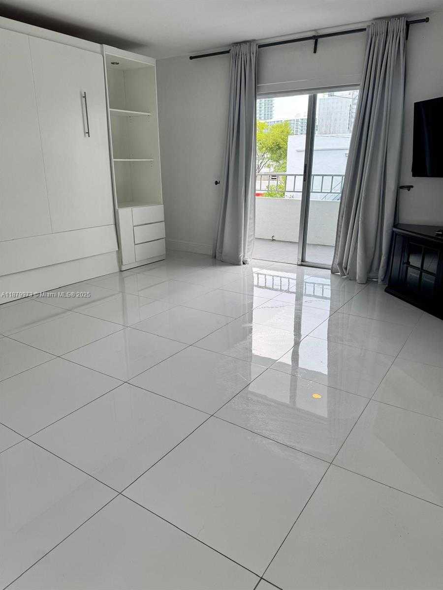 Small Image of 1610 LENOX AVE #312, Miami Beach Number 7