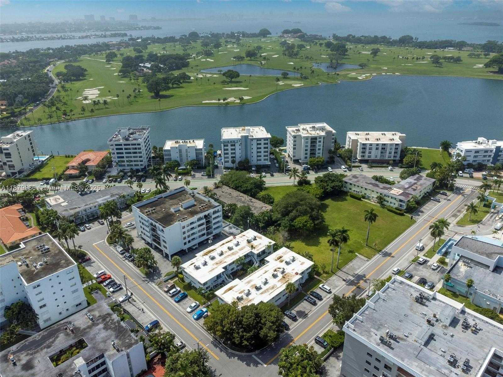 Small Image of 9280 BAY HARBOR TER #26, Bay Harbor Islands Number 15