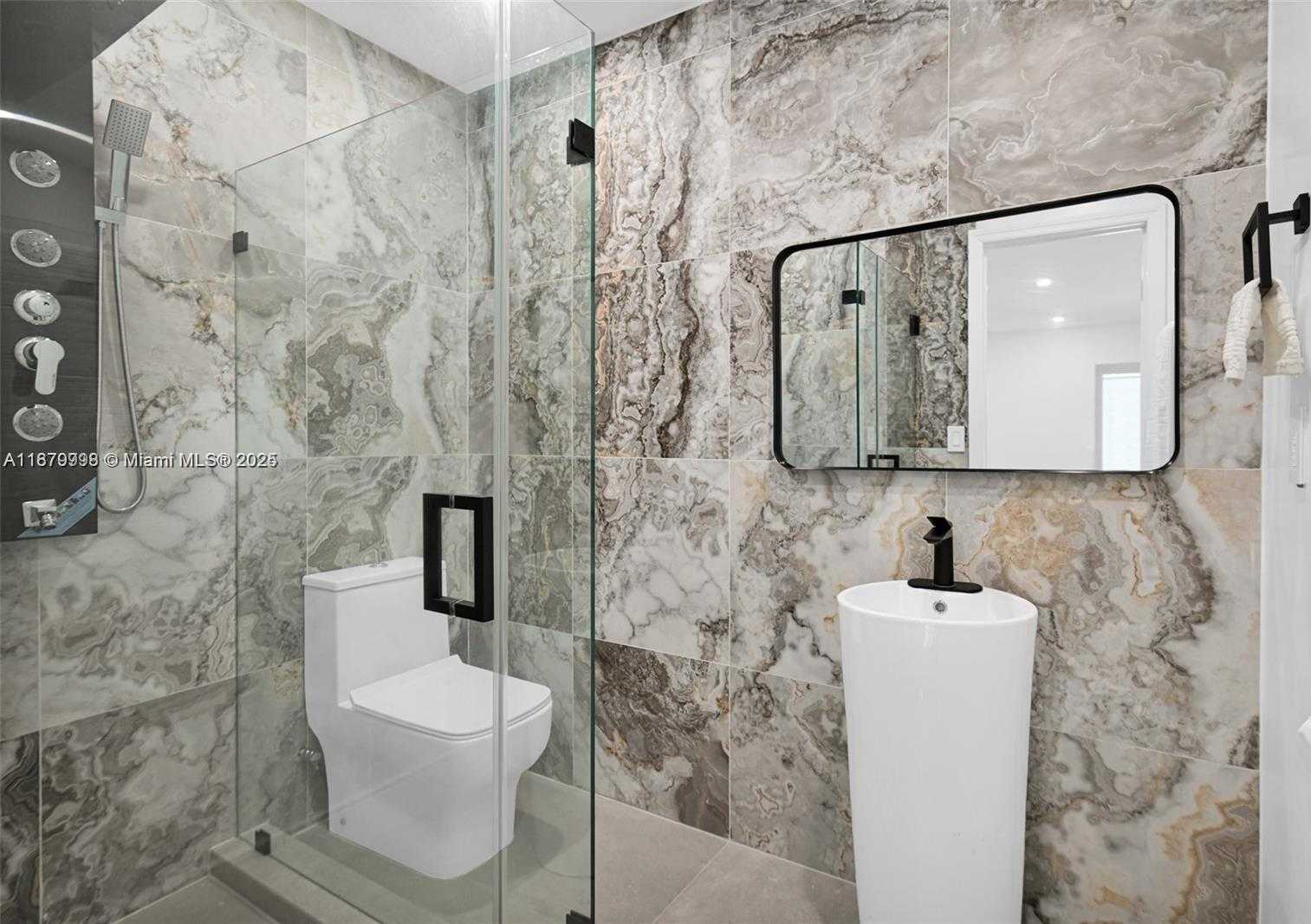 Small Image of 7400 SOUTH WEST 114TH ST, Pinecrest Number 13