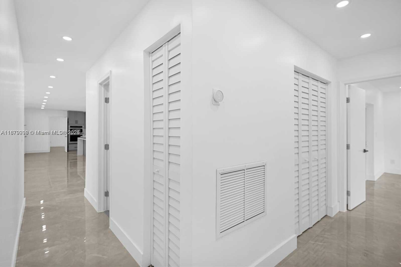 Small Image of 7400 SOUTH WEST 114TH ST, Pinecrest Number 21