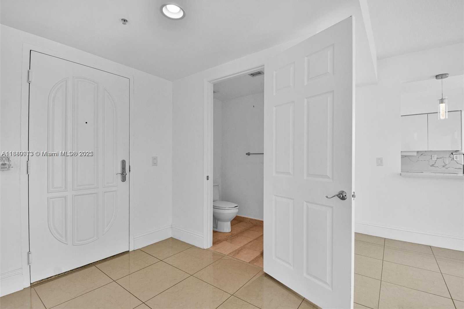 Small Image of 3370 HIDDEN BAY DR #1715, Aventura Number 30