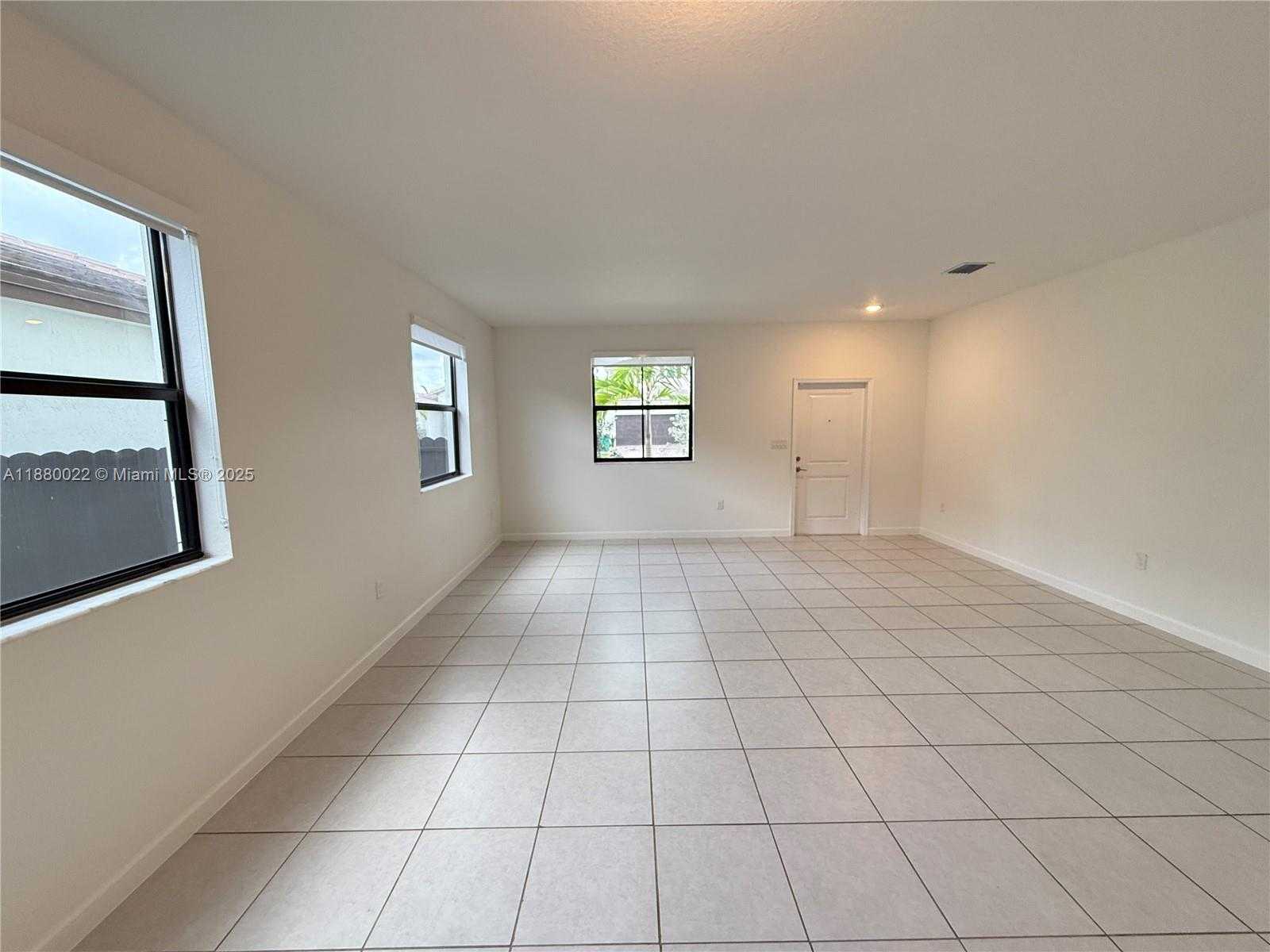 Small Image of 12948 SOUTH WEST 229TH ST #12948, Miami Number 14