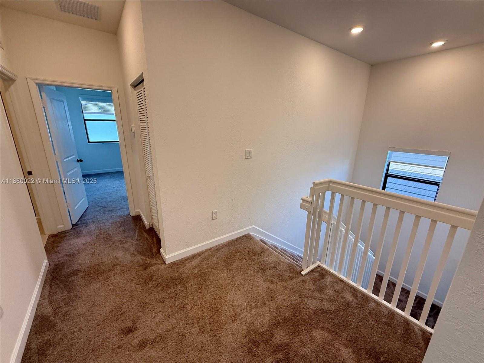 Small Image of 12948 SOUTH WEST 229TH ST #12948, Miami Number 21
