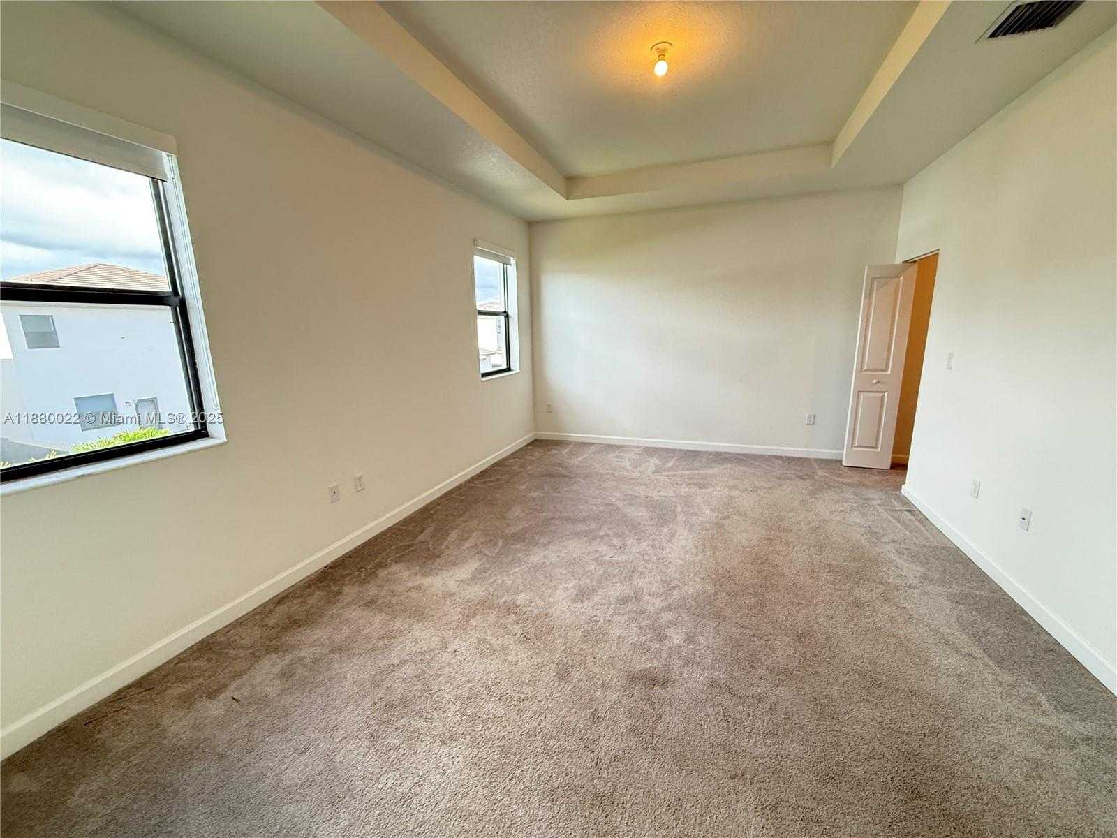 Small Image of 12948 SOUTH WEST 229TH ST #12948, Miami Number 30