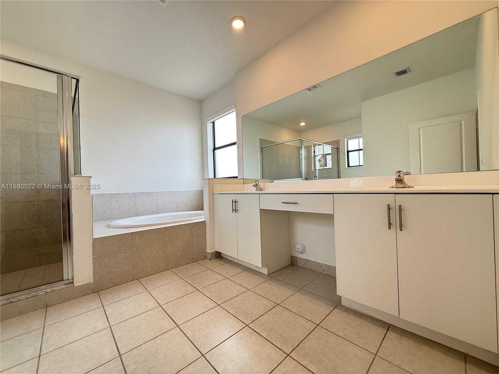 Small Image of 12948 SOUTH WEST 229TH ST #12948, Miami Number 6