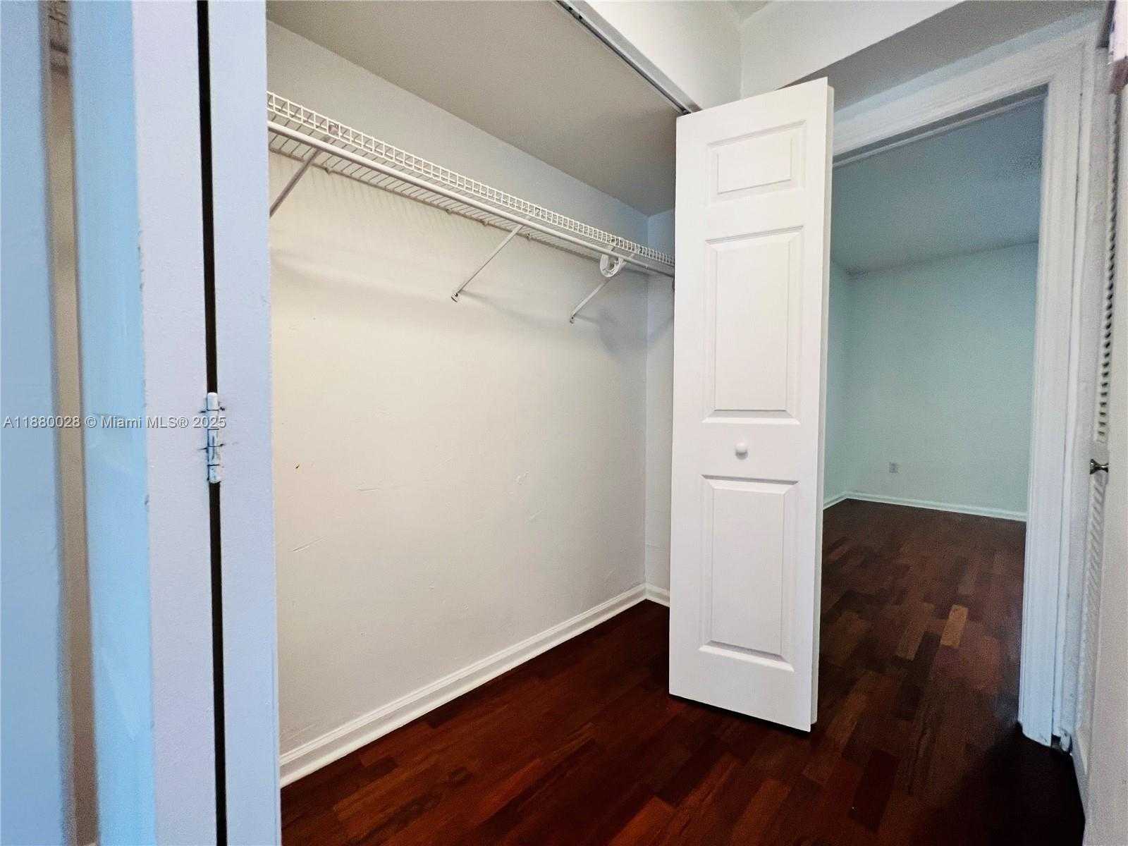 Small Image of 2033 CALAIS DR #8, Miami Beach Number 14