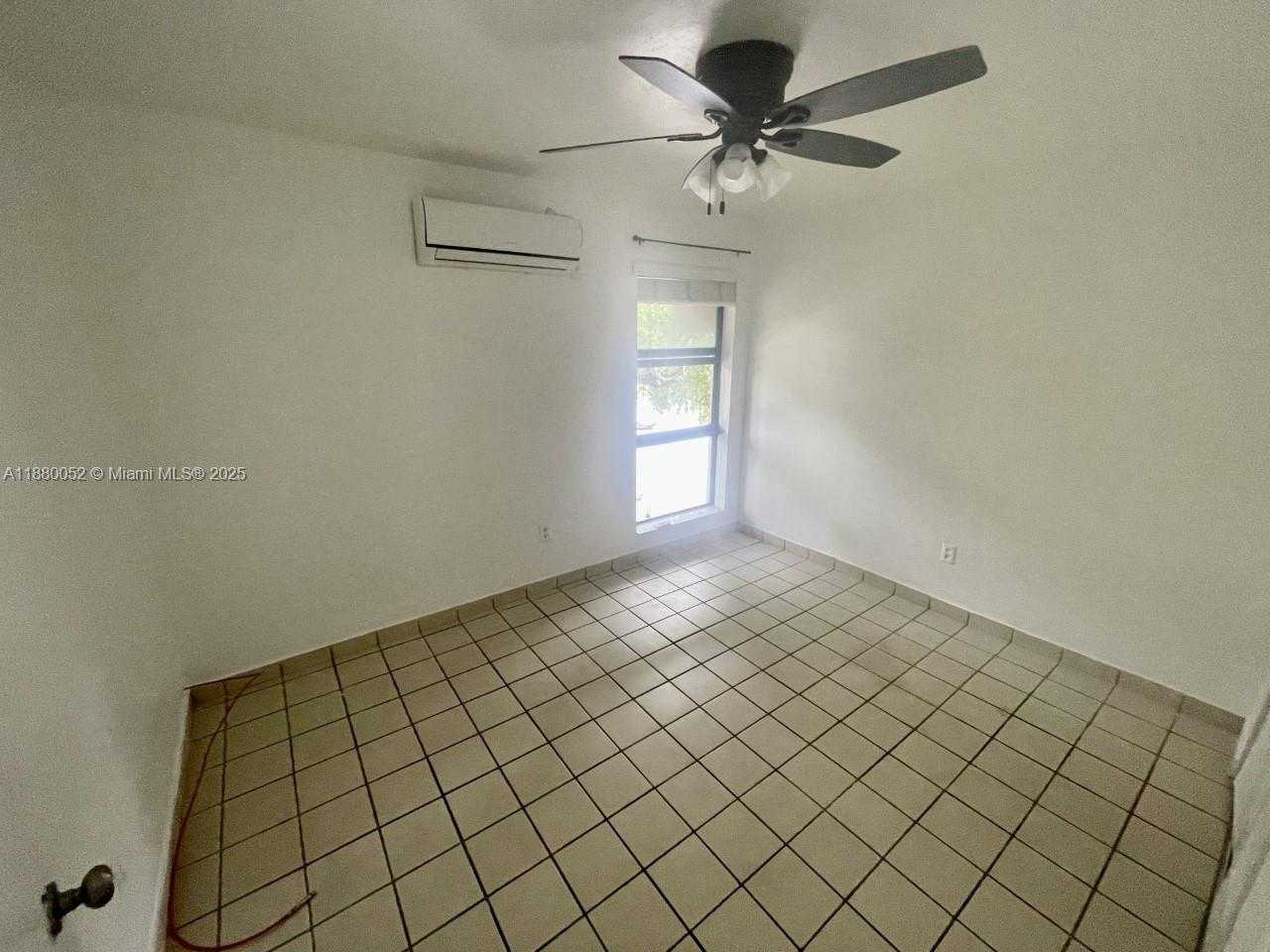 Small Image of 1600 SOUTH LE JEUNE RD #16, Coral Gables Number 14