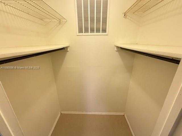 Small Image of 500 BAYVIEW DR #1821, Sunny Isles Beach Number 15