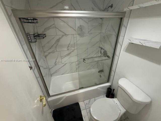 Small Image of 500 BAYVIEW DR #1821, Sunny Isles Beach Number 21