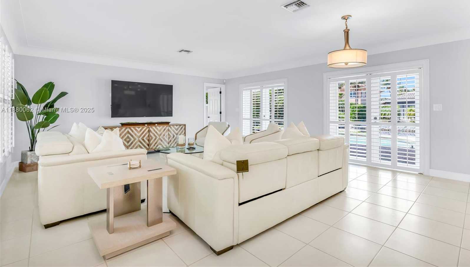 Small Image of 3921 NORTH EAST 31ST AVE, Lighthouse Point Number 12