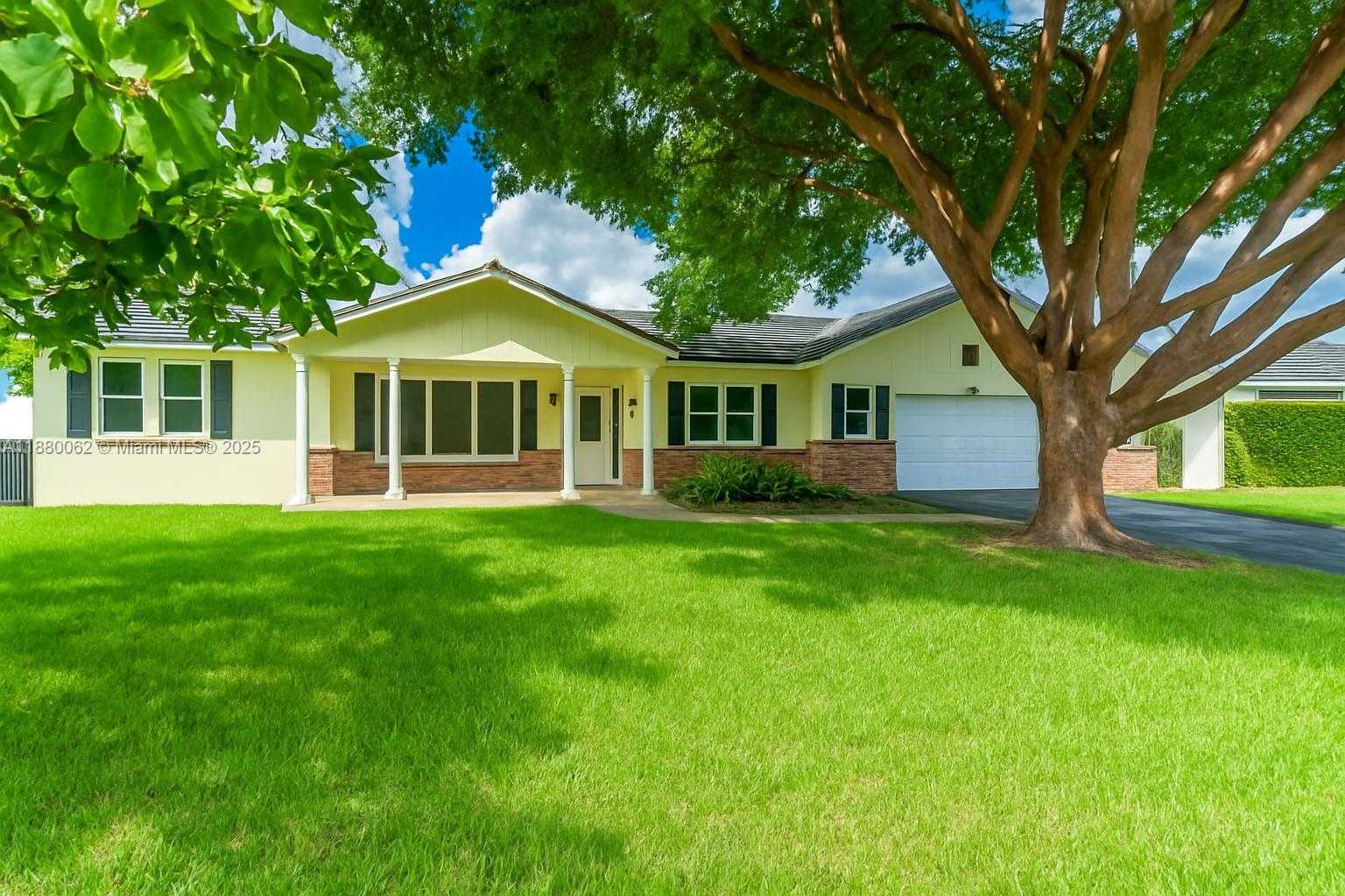 Small Image of 3921 NORTH EAST 31ST AVE, Lighthouse Point Number 2