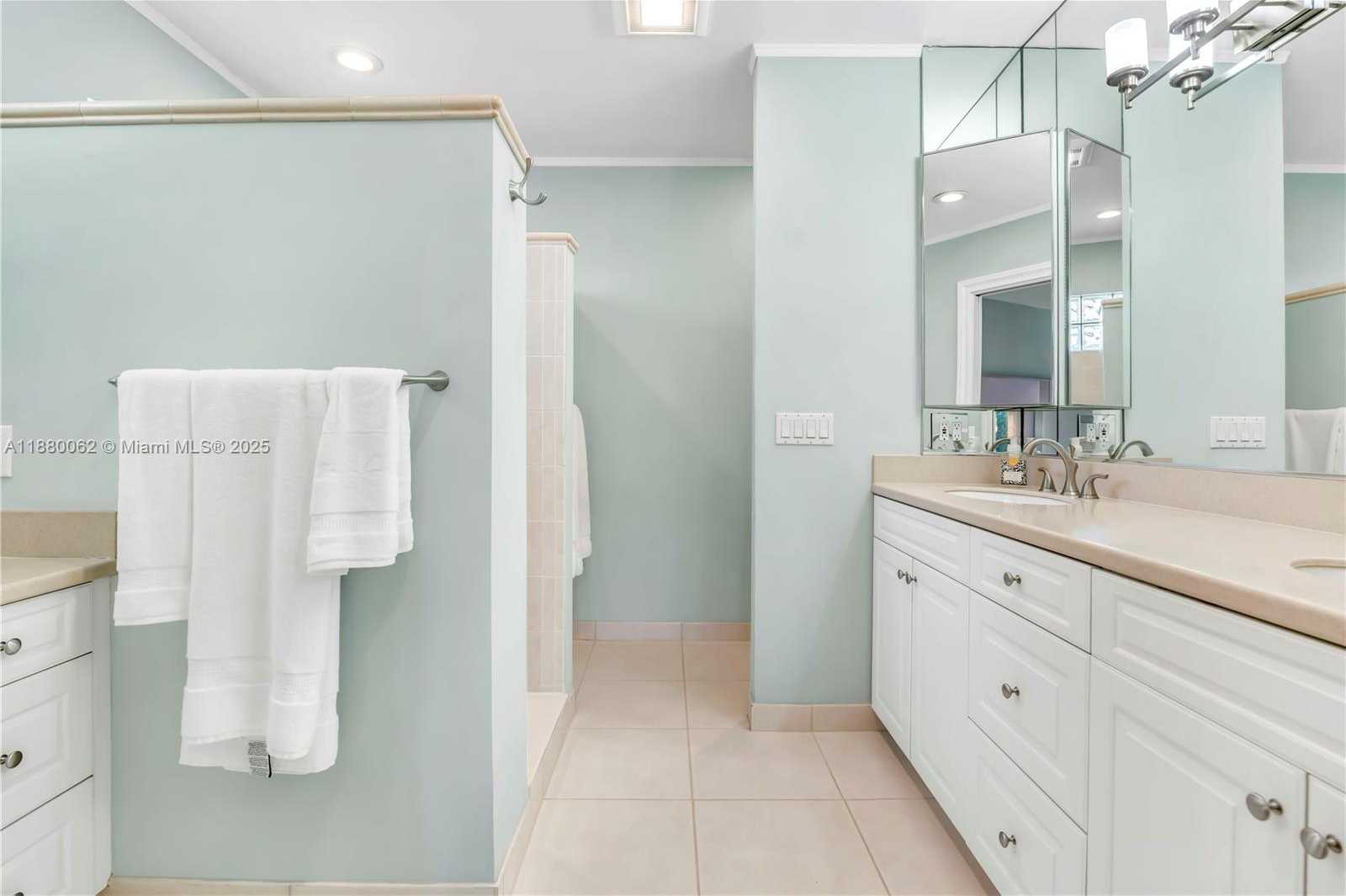 Small Image of 3921 NORTH EAST 31ST AVE, Lighthouse Point Number 35