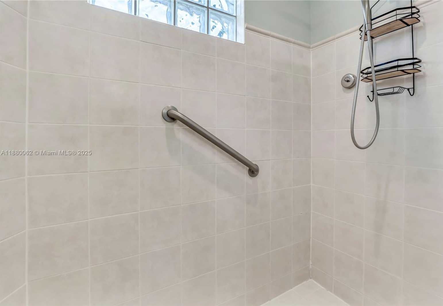 Small Image of 3921 NORTH EAST 31ST AVE, Lighthouse Point Number 39