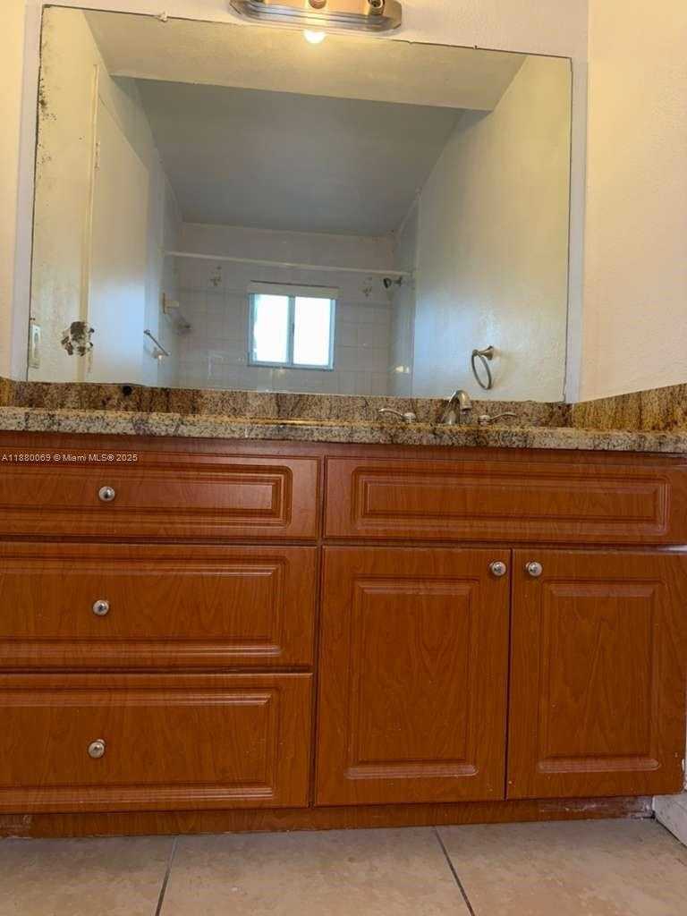 Small Image of 2660 WEST 76TH ST #209, Hialeah Number 10