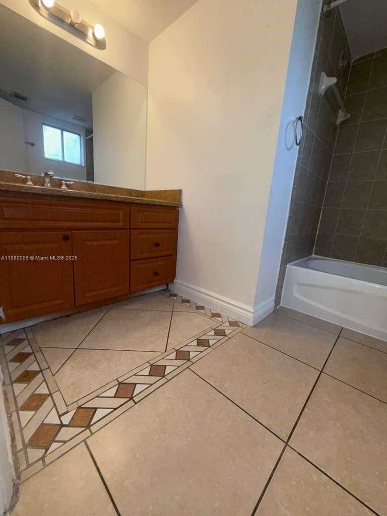 Small Image of 2660 WEST 76TH ST #209, Hialeah Number 13