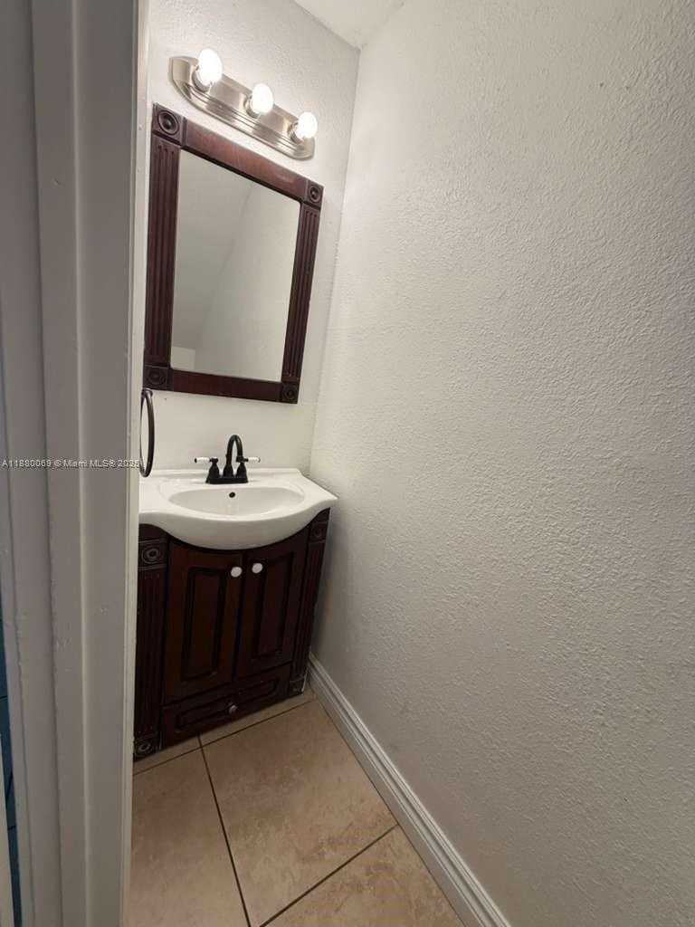Small Image of 2660 WEST 76TH ST #209, Hialeah Number 9