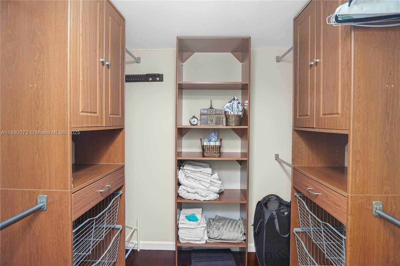 Small Image of 2401 SOUTH OCEAN DR #1503, Hollywood Number 24