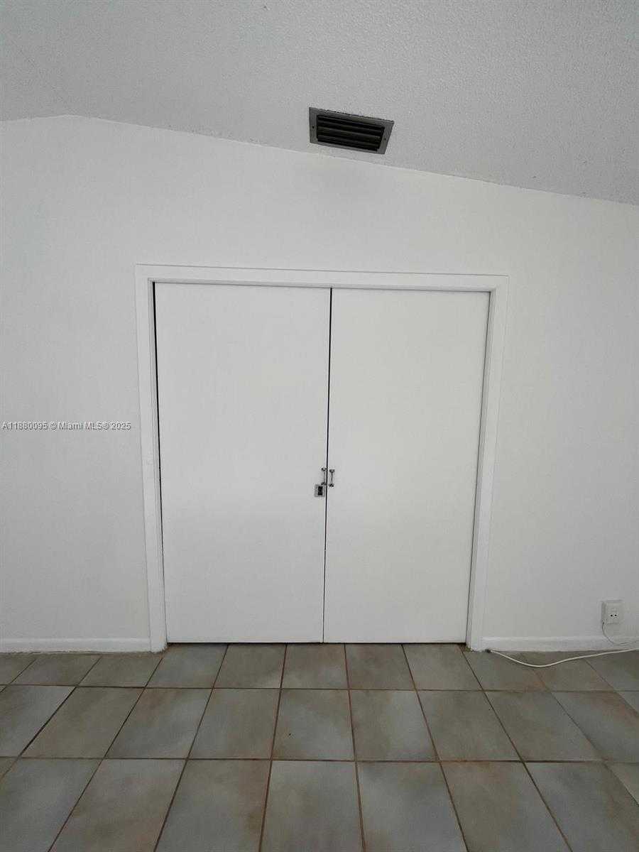 Small Image of 9580 WEST FERN LN #9580, Miramar Number 9