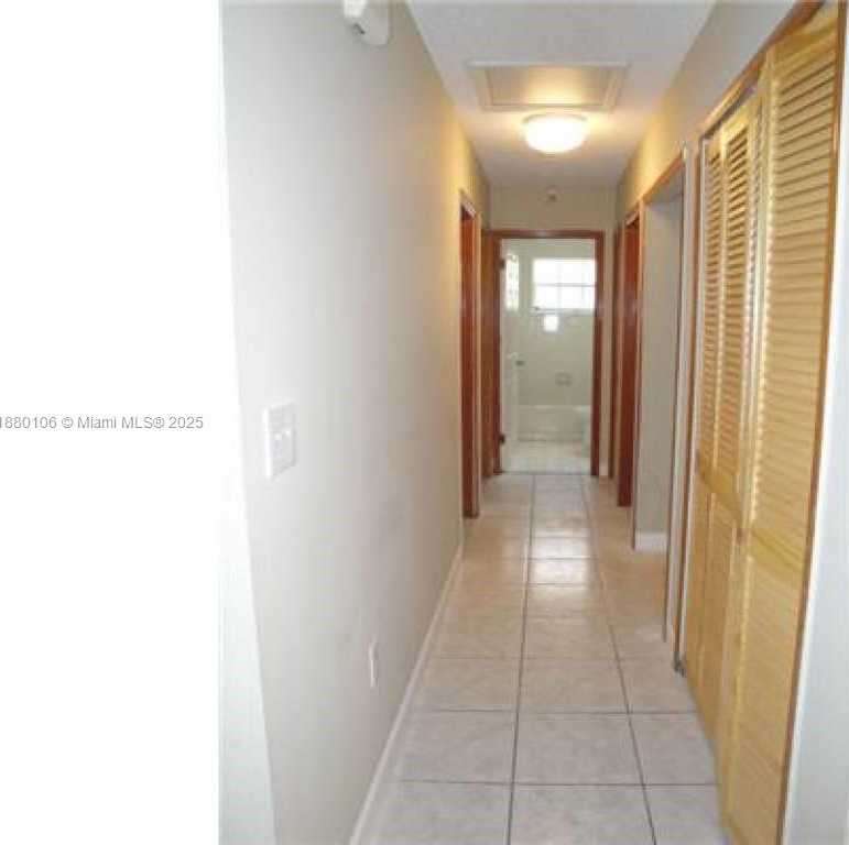 Small Image of 9034 SOUTH WEST 163RD TER, Palmetto Bay Number 5