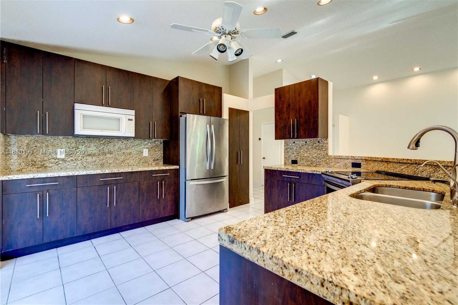 Small Image of 1501 SOUTH WEST 149TH AVE, Pembroke Pines Number 12