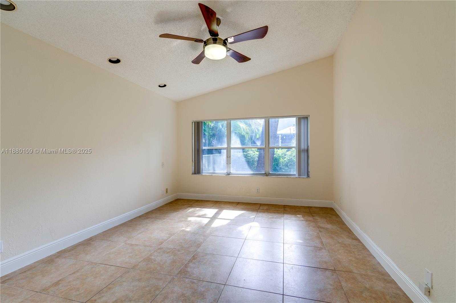 Small Image of 1501 SOUTH WEST 149TH AVE, Pembroke Pines Number 17