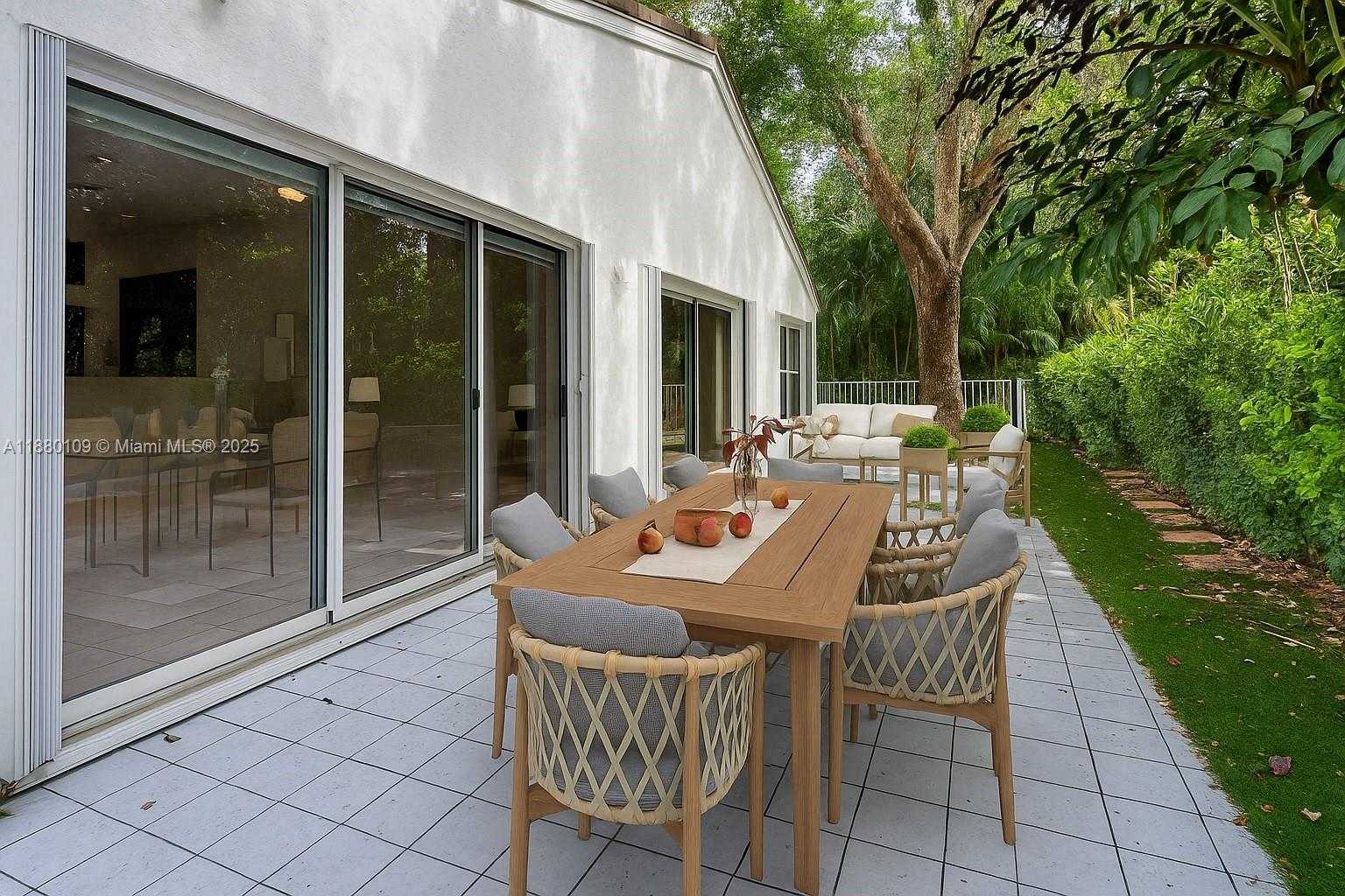 Small Image of 1501 SOUTH WEST 149TH AVE, Pembroke Pines Number 28