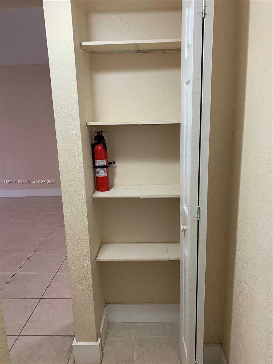 Small Image of 8820 FONTAINEBLEAU BLVD #105, Miami Number 14