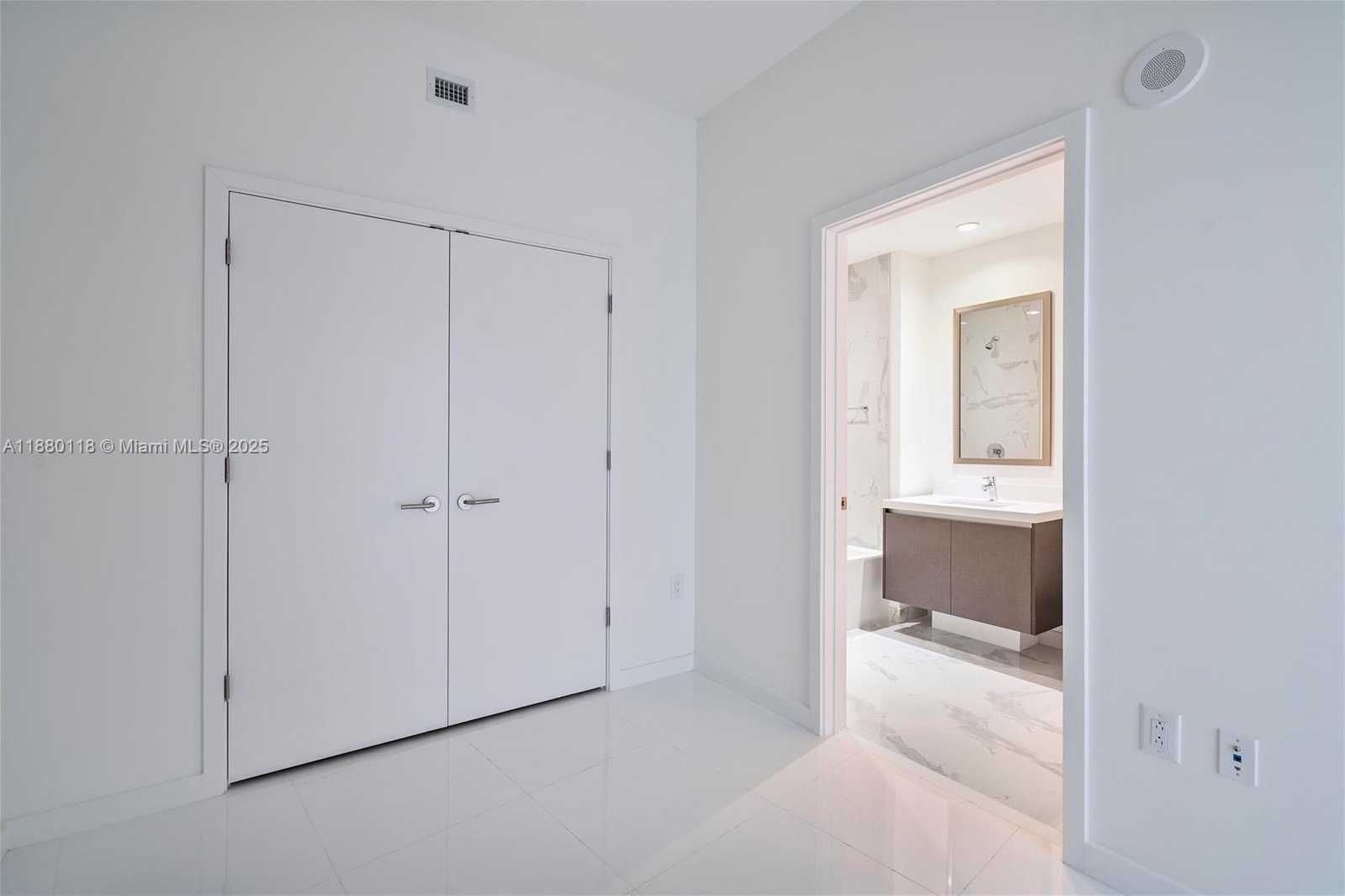 Small Image of 851 NORTH EAST 1ST AVE #4310, Miami Number 47