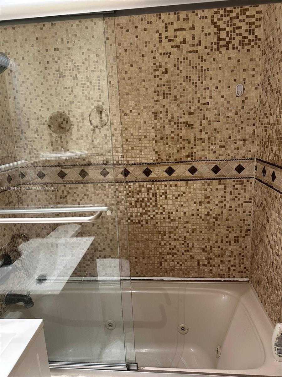 Small Image of 1619 NORTH WEST 52ND ST #1, Miami Number 12