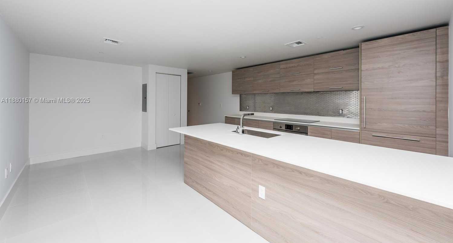 Small Image of 1300 SOUTH MIAMI #1810, Miami Number 4