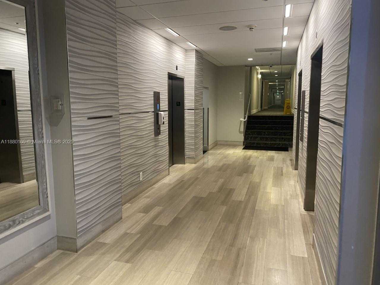 Small Image of 19390 COLLINS AVE #527, Sunny Isles Beach Number 5