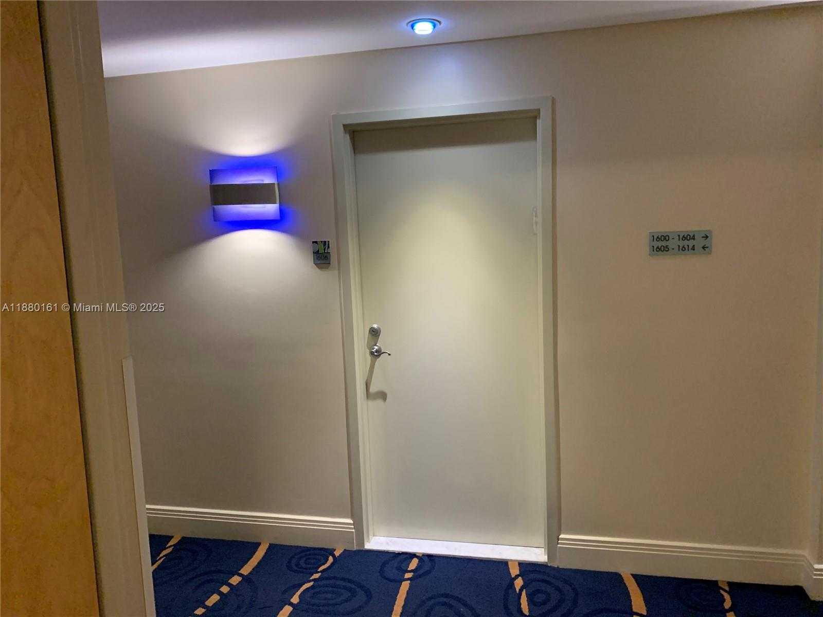 Small Image of 185 SOUTH WEST 7TH ST #1606, Miami Number 5