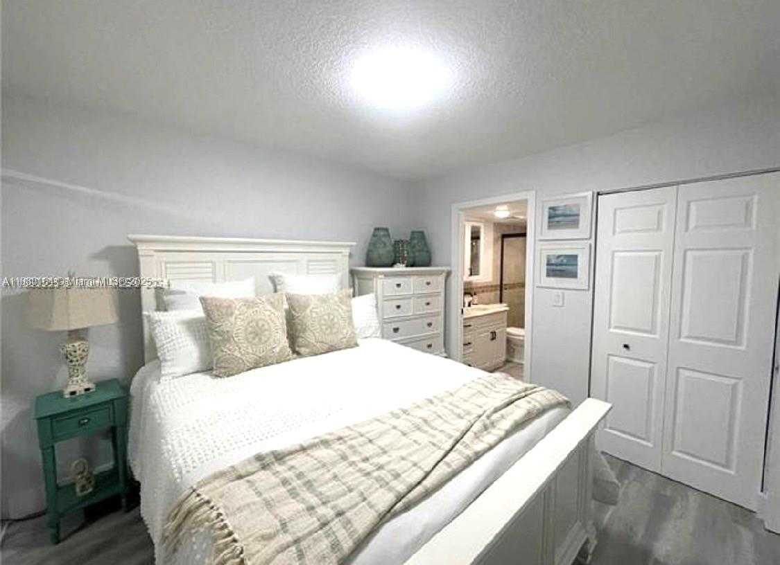 Small Image of 4000 NORTH EAST 170TH ST #402, North Miami Beach Number 10