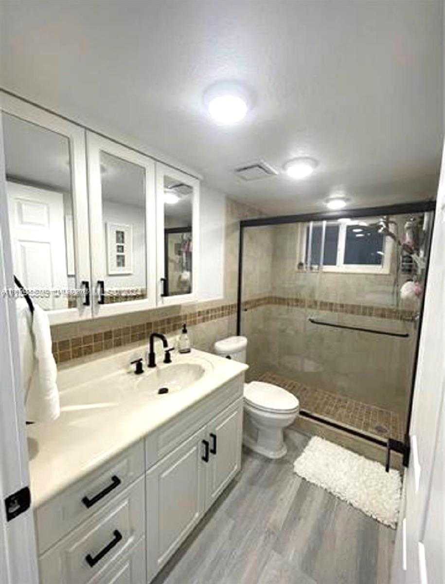 Small Image of 4000 NORTH EAST 170TH ST #402, North Miami Beach Number 11