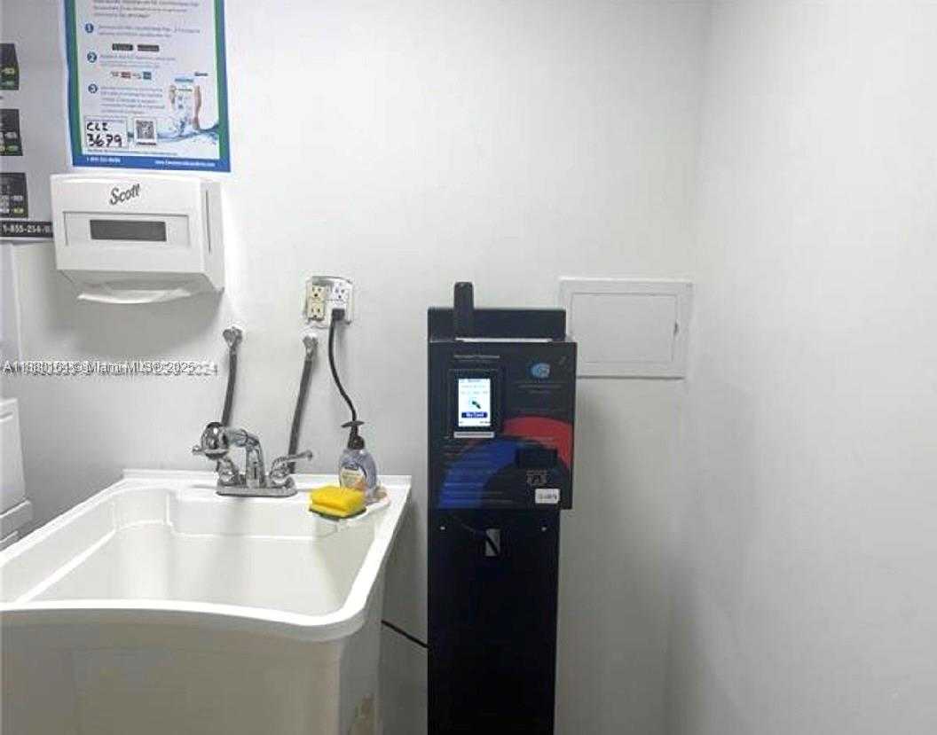 Small Image of 4000 NORTH EAST 170TH ST #402, North Miami Beach Number 23