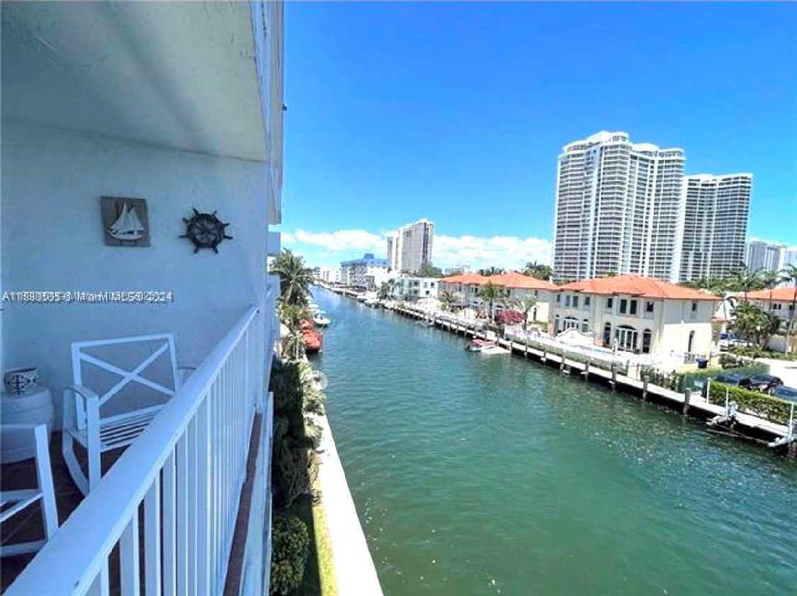 Small Image of 4000 NORTH EAST 170TH ST #402, North Miami Beach Number 4