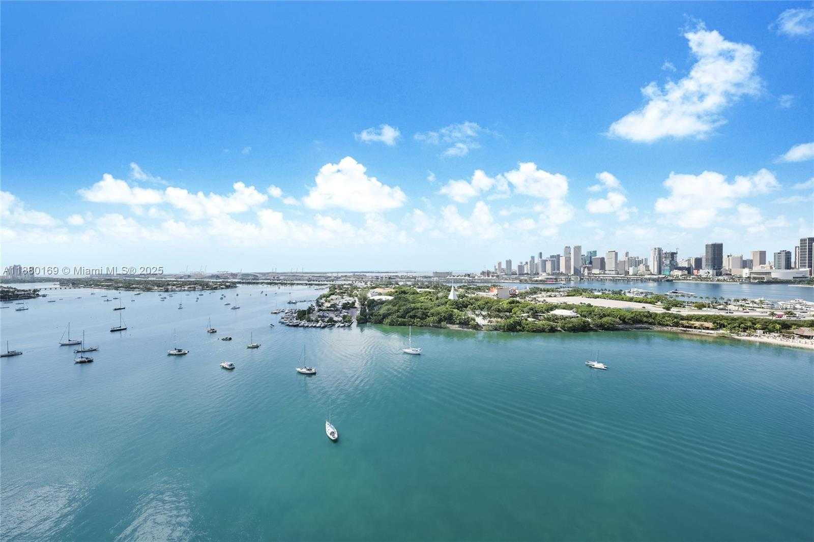 Small Image of 1000 VENETIAN WAY #1902, Miami Number 14