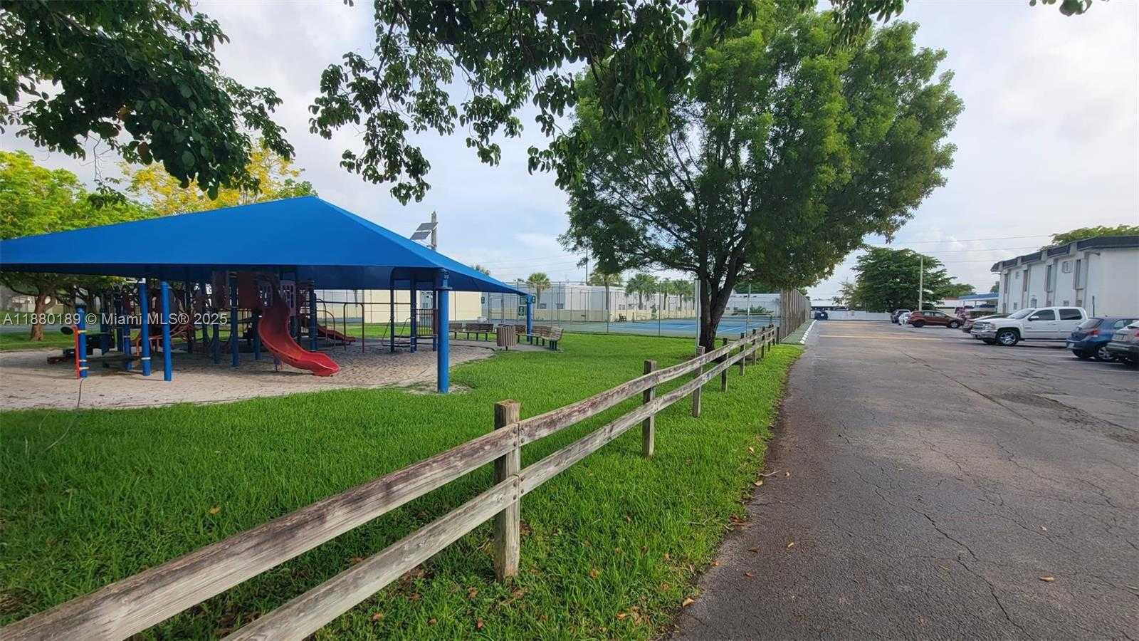 Small Image of 7232 SOUTH WEST 94TH PL #E7, Miami Number 8