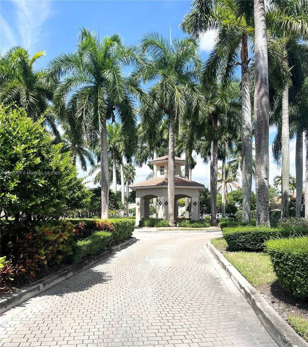 Small Image of 5600 NORTH WEST 114TH PL #103, Doral Number 22