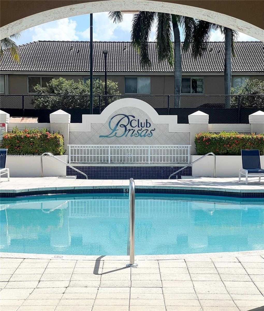 Small Image of 5600 NORTH WEST 114TH PL #103, Doral Number 24