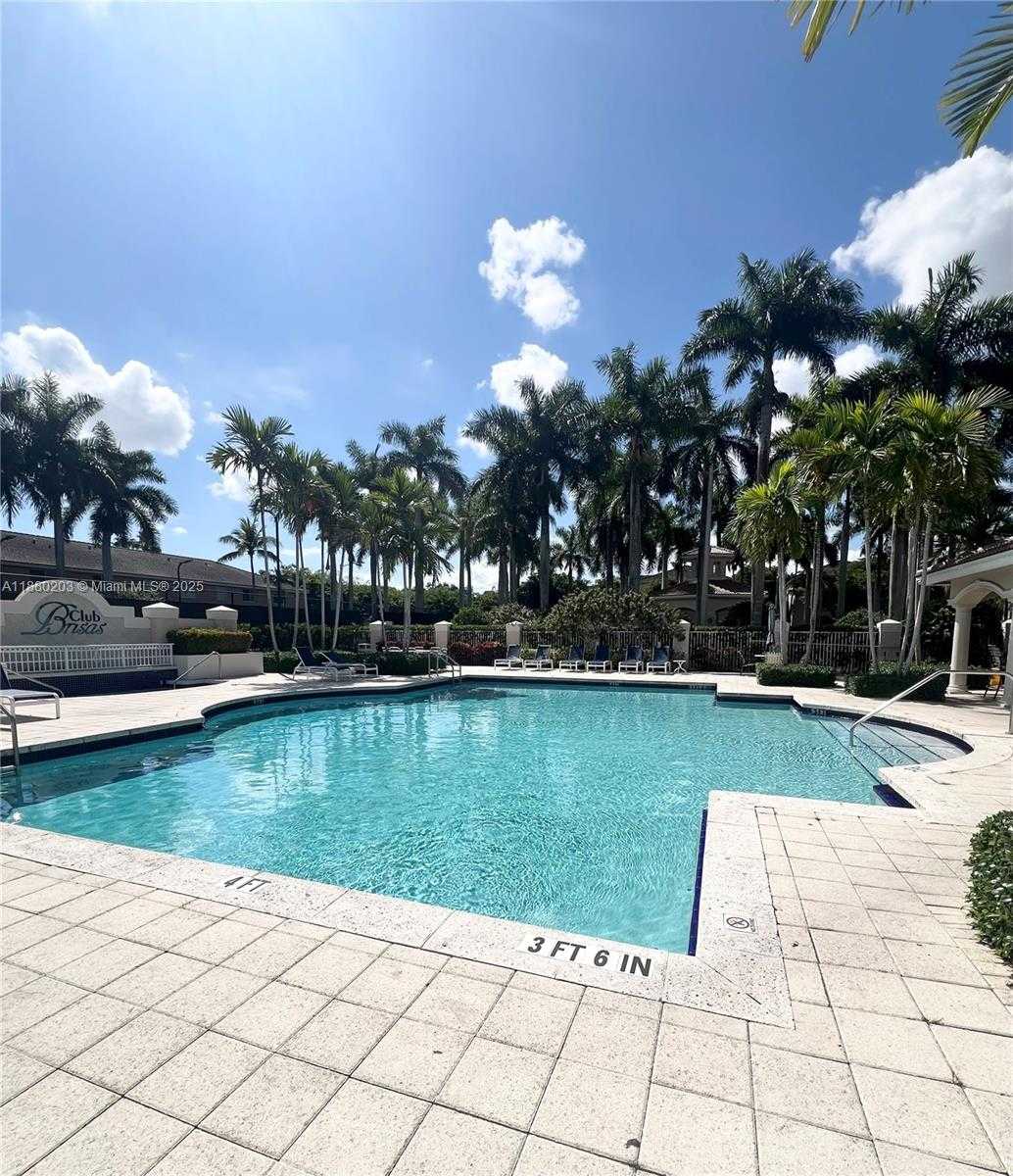 Small Image of 5600 NORTH WEST 114TH PL #103, Doral Number 25