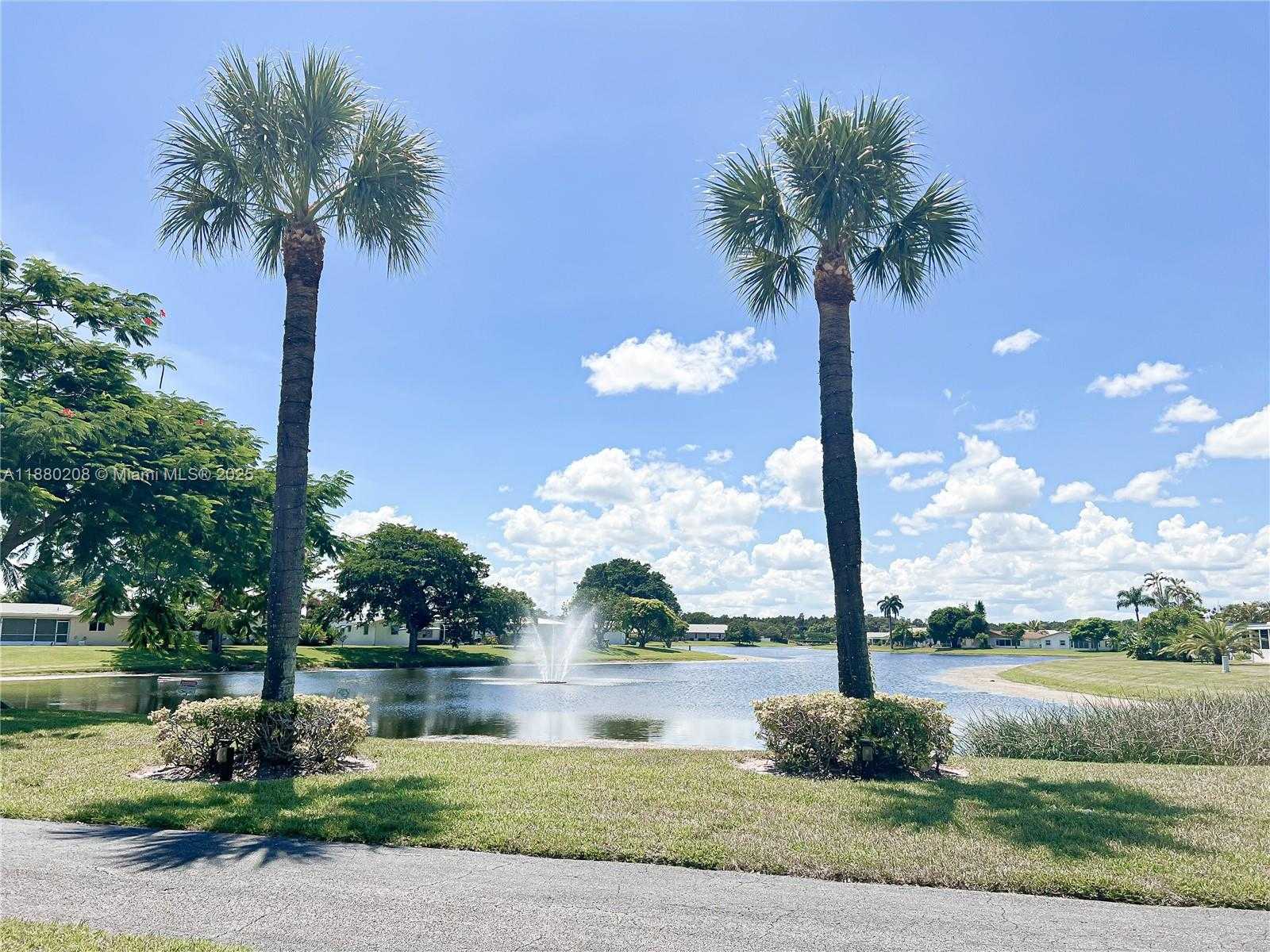 Small Image of 5284 TIFFANY ANNE CIR, West Palm Beach Number 17