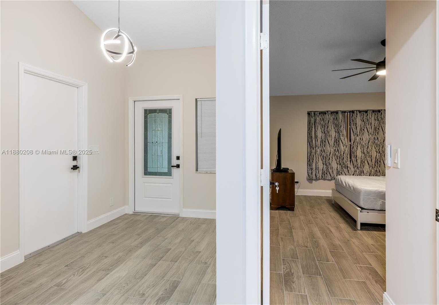 Small Image of 5284 TIFFANY ANNE CIR, West Palm Beach Number 7
