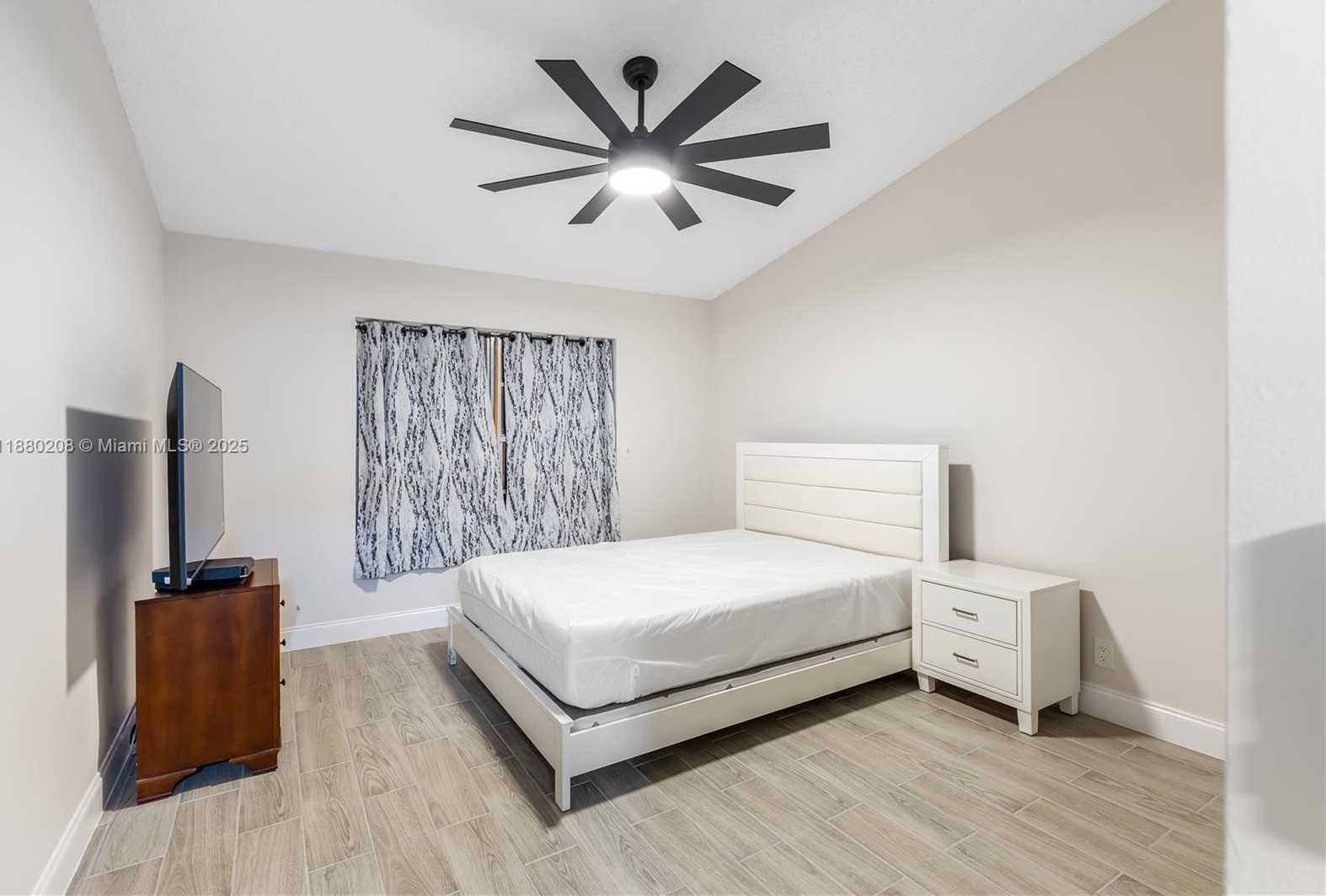 Small Image of 5284 TIFFANY ANNE CIR, West Palm Beach Number 8