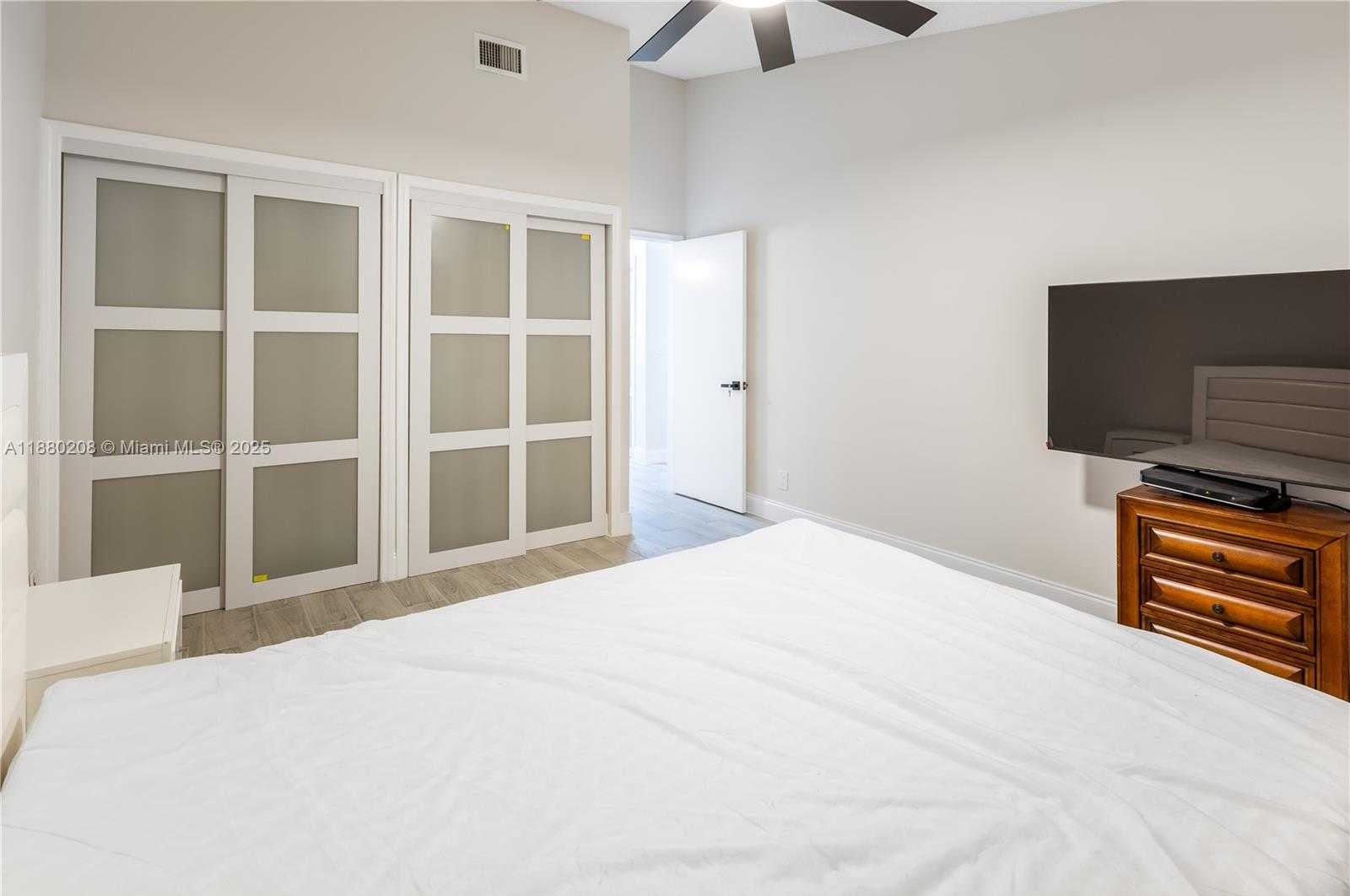 Small Image of 5284 TIFFANY ANNE CIR, West Palm Beach Number 9