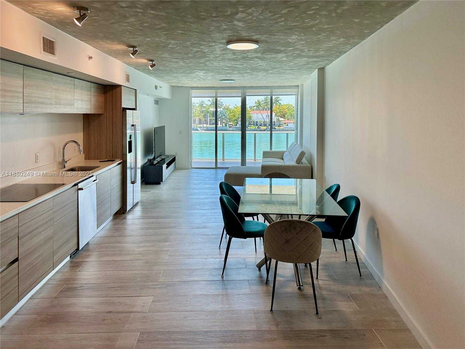 Small Image of 6620 INDIAN CREEK DR #209, Miami Beach Number 16