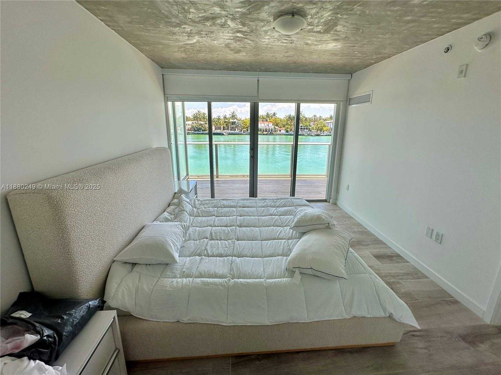 Small Image of 6620 INDIAN CREEK DR #209, Miami Beach Number 6