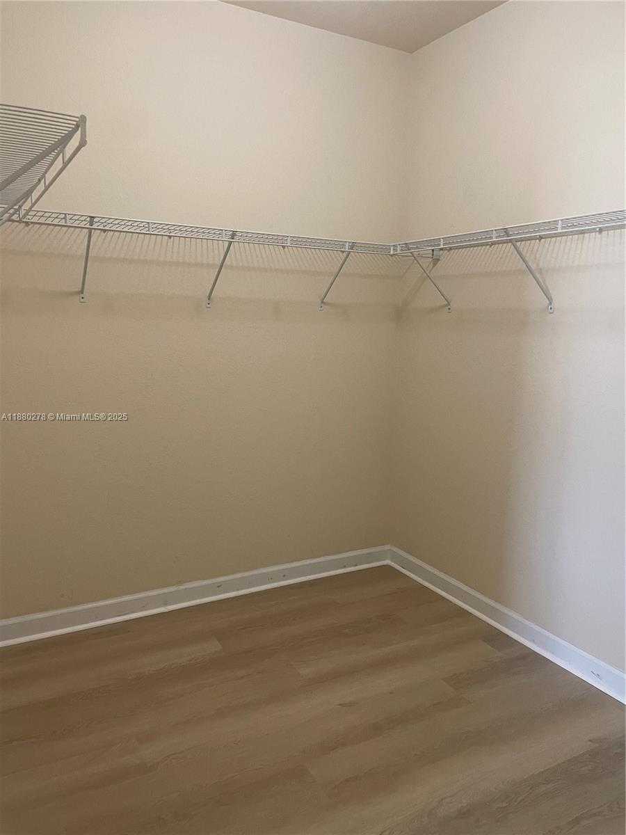 Small Image of 8885 SOUTH WEST 227TH TER, Cutler Bay Number 16