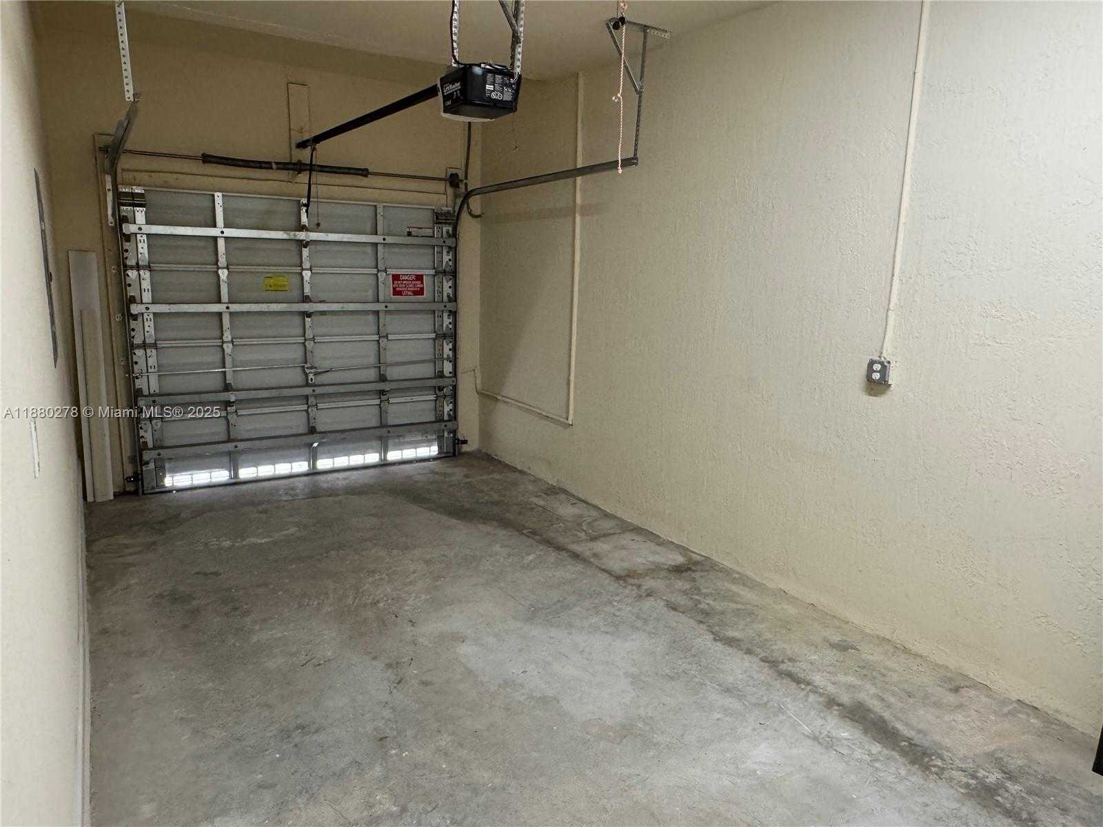 Small Image of 8885 SOUTH WEST 227TH TER, Cutler Bay Number 22